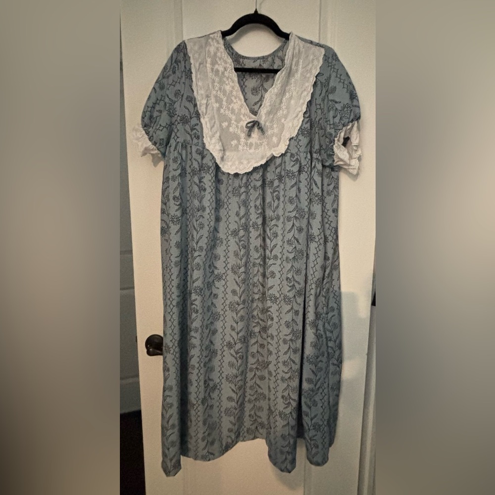 Floral Blue Nightgown with White Lace